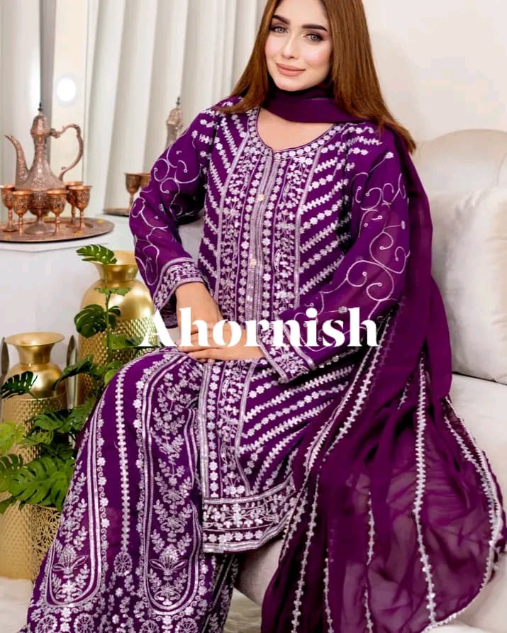 Luxurious Sarara Party Collection